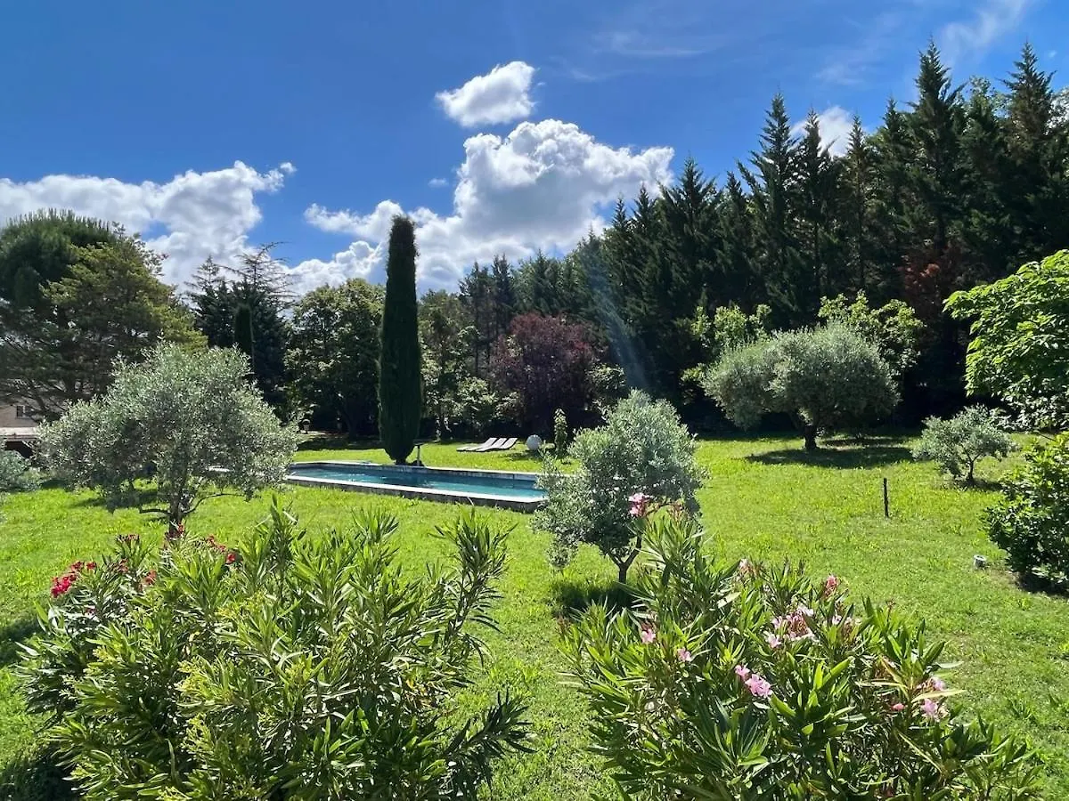 Tres Beau Mas A Bonnieux Villa France